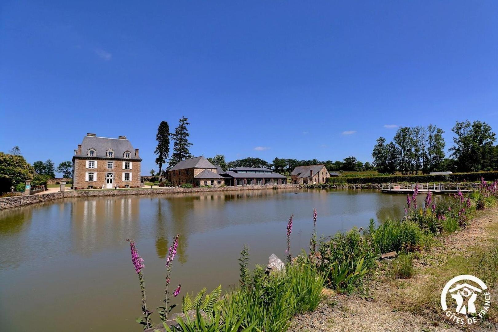 Lodge De L'Etang Mezieres-Sur-Couesnon Ngoại thất bức ảnh